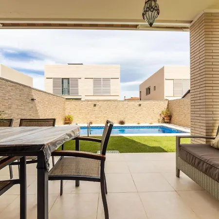 Reig By Interhome Holiday home Cambrils